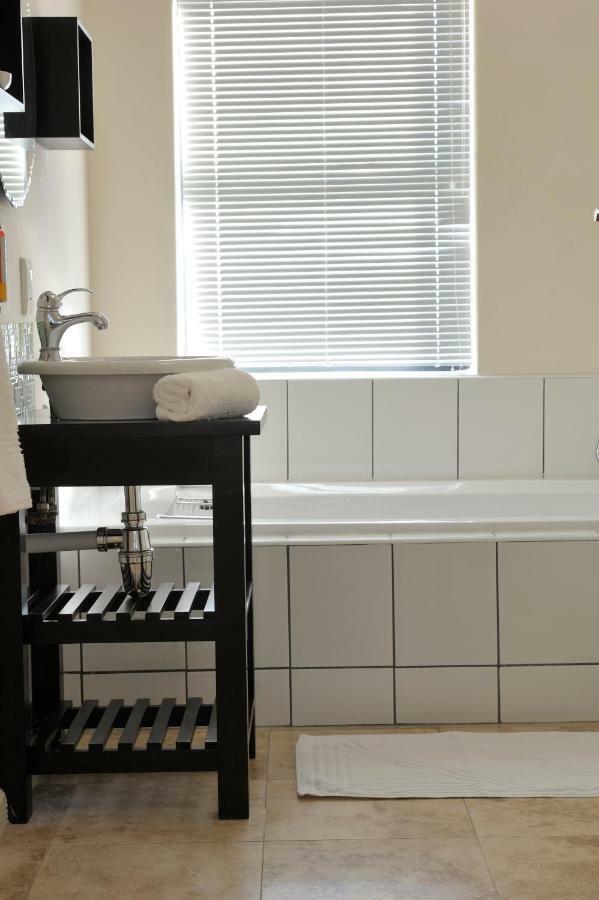 Langebaan Country Estate Apartman Kültér fotó